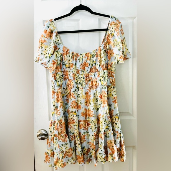 B. Smart NWT Light Blue Floral Sleeveless Mini Dress Juniors Size 13 - Picture 4 of 9